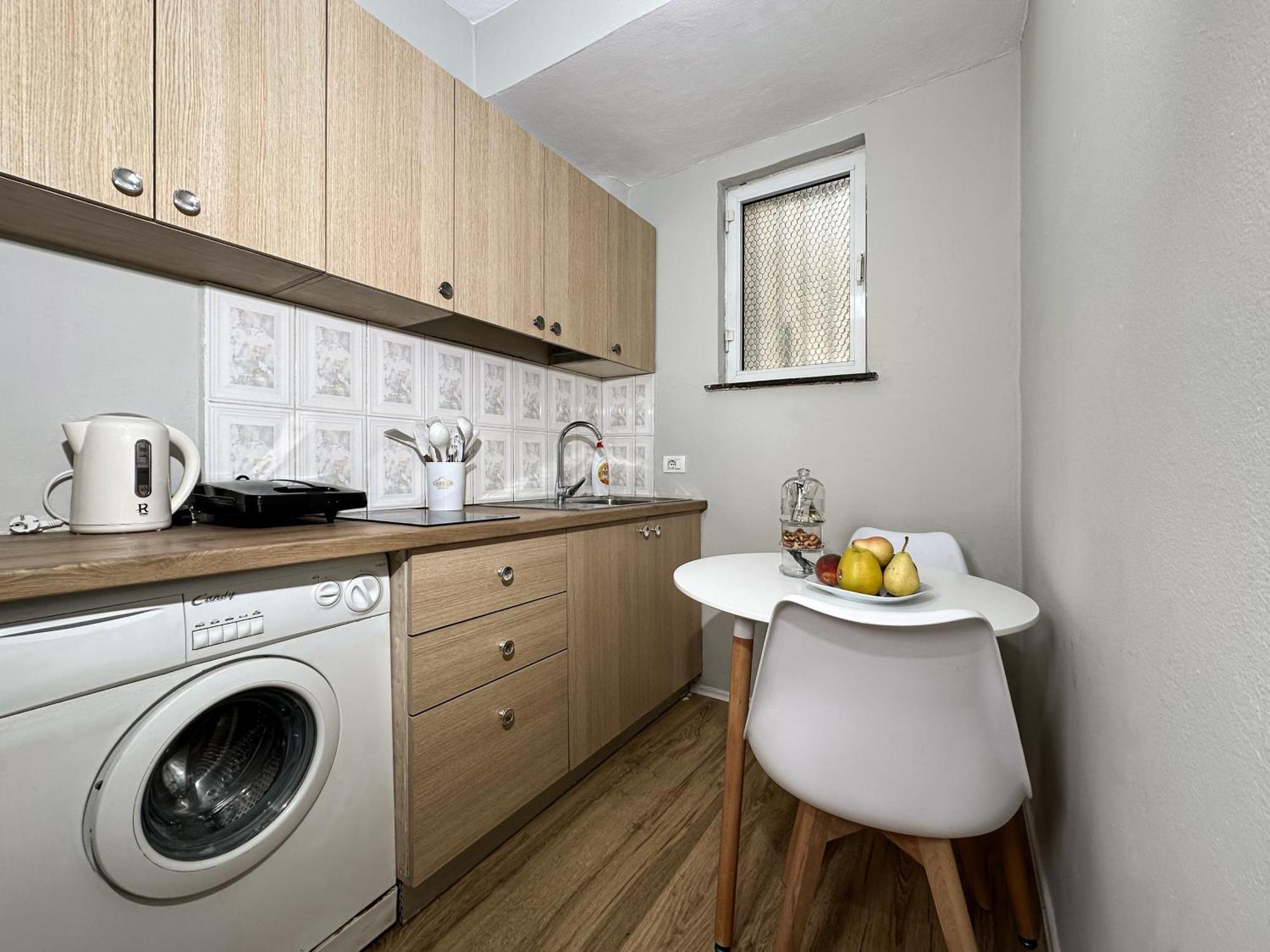 Select 3 Apartman Tirana